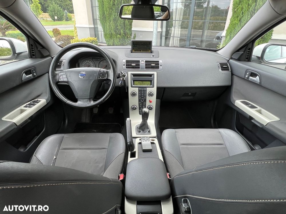 Volvo V50 2.0 D Kinetic - 7