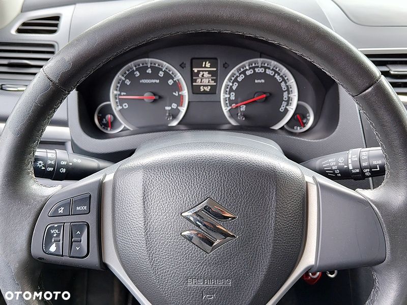 Suzuki Swift 1.2 BlackWhite - 11