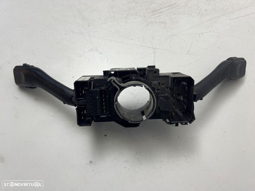 Modulo comando das luzes limpa-vidros e piscas AUDI A6 (4B2, C5) 8L0953513H 4BO9... - 2