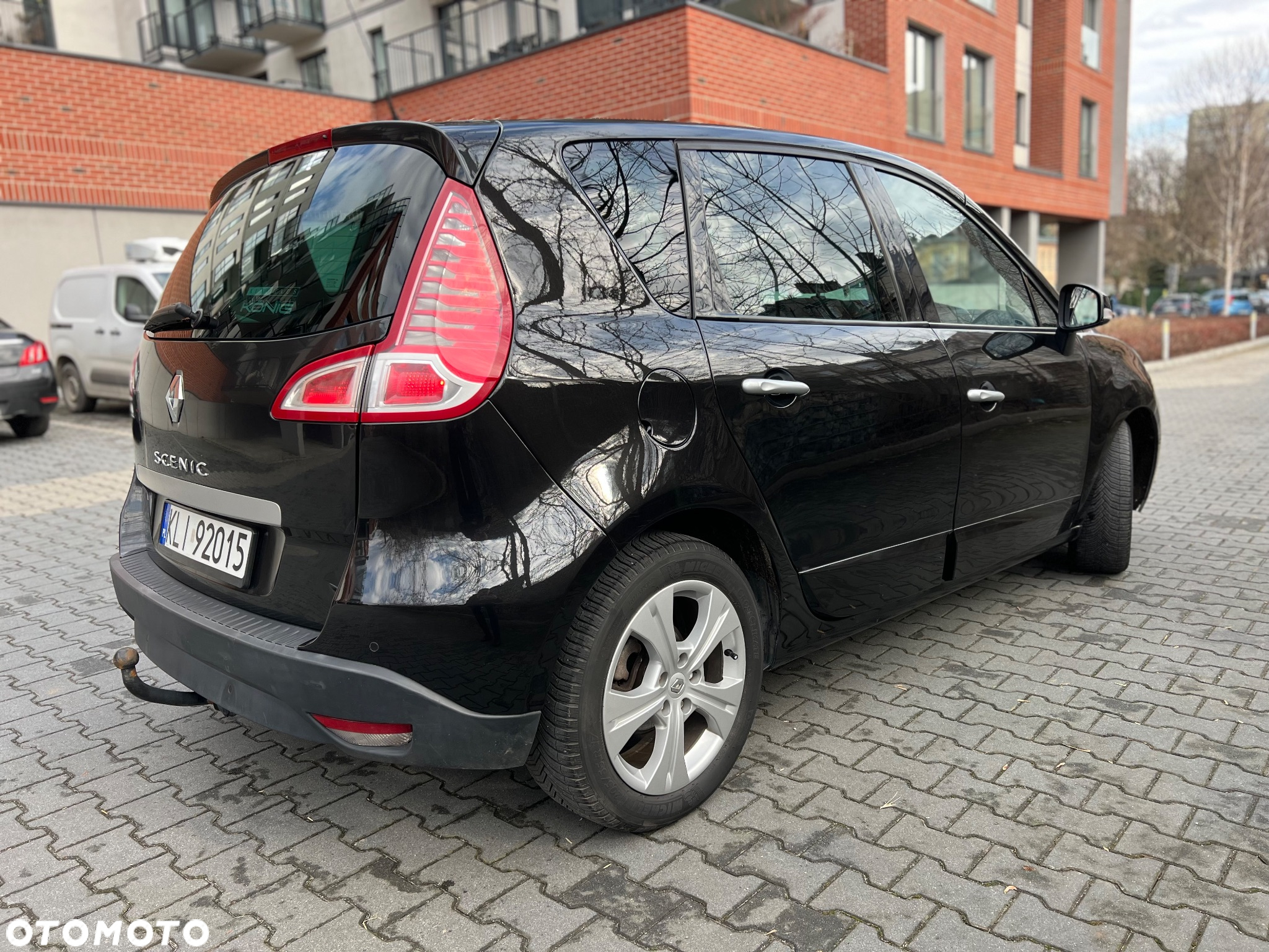 Renault Scenic 1.9 dCi Emotion Plus - 3