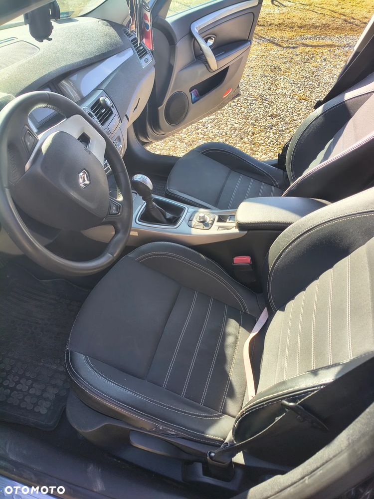 Renault Laguna 1.5 dCi Exception - 7