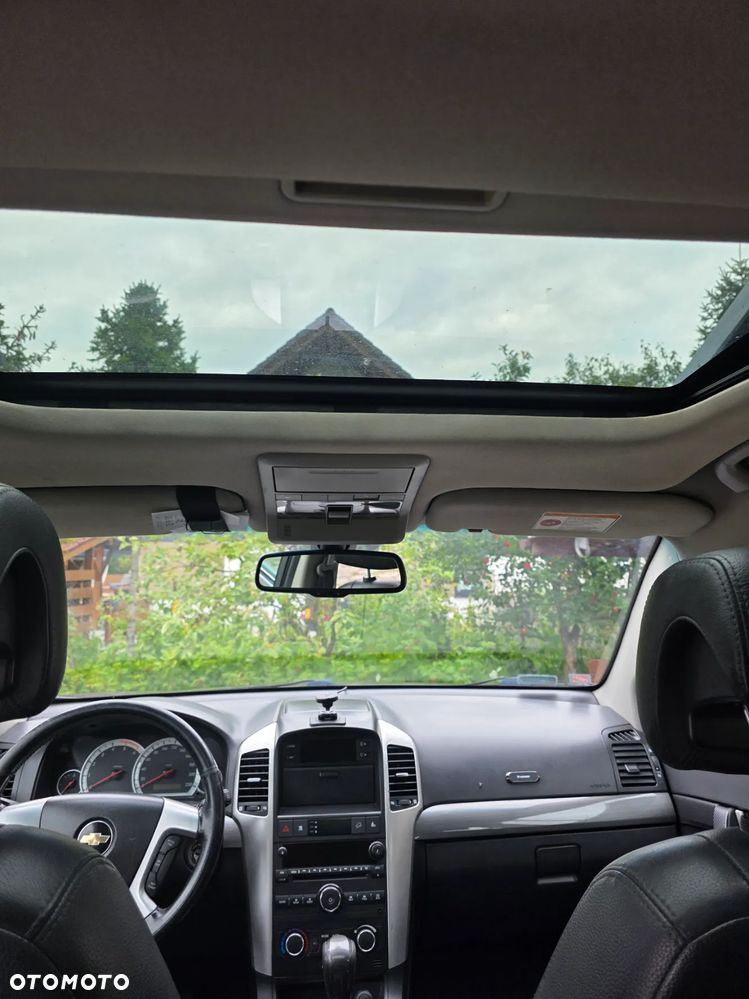 Chevrolet Captiva - 11