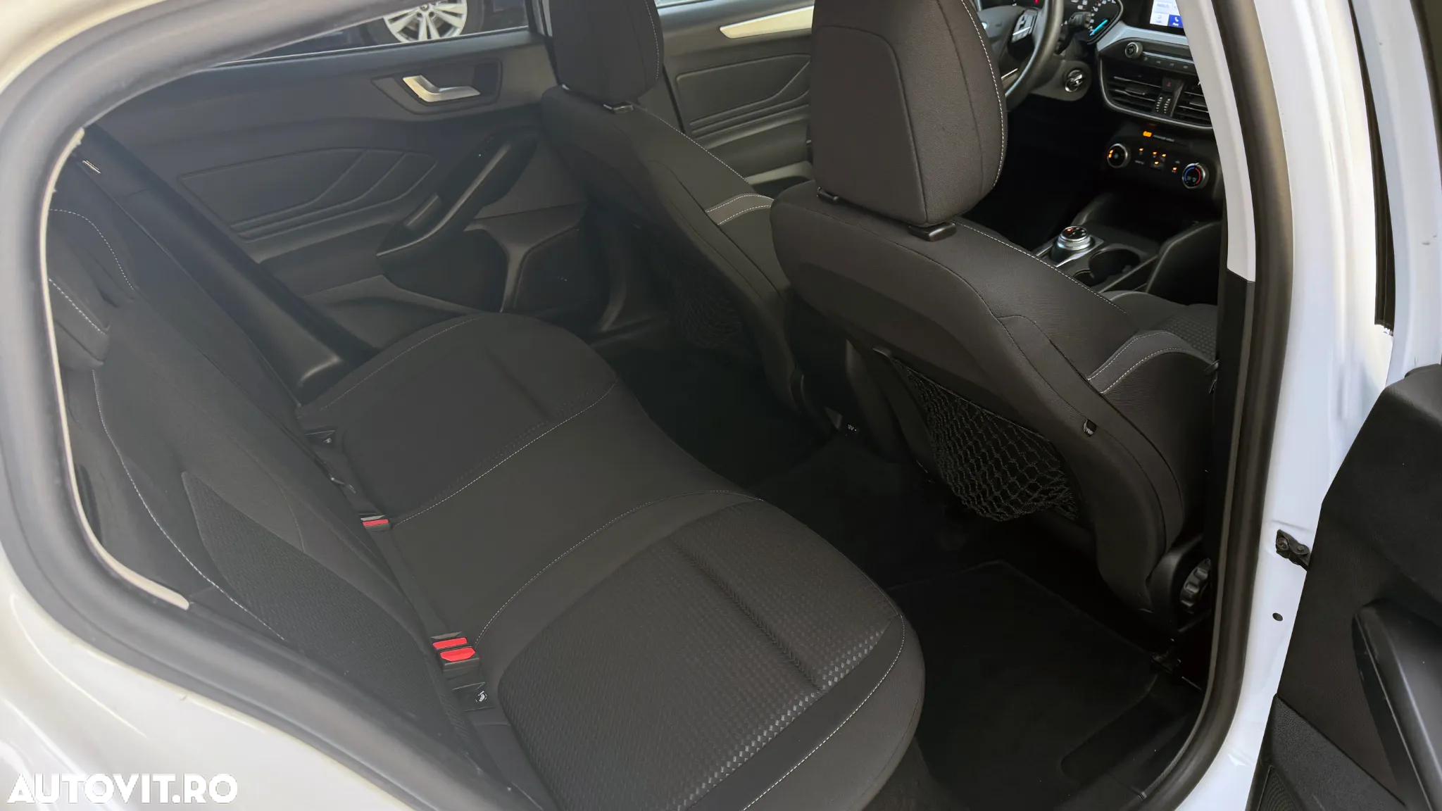 Ford Focus 1.5 EcoBlue Start-Stopp-System Aut. ACTIVE STYLE - 9