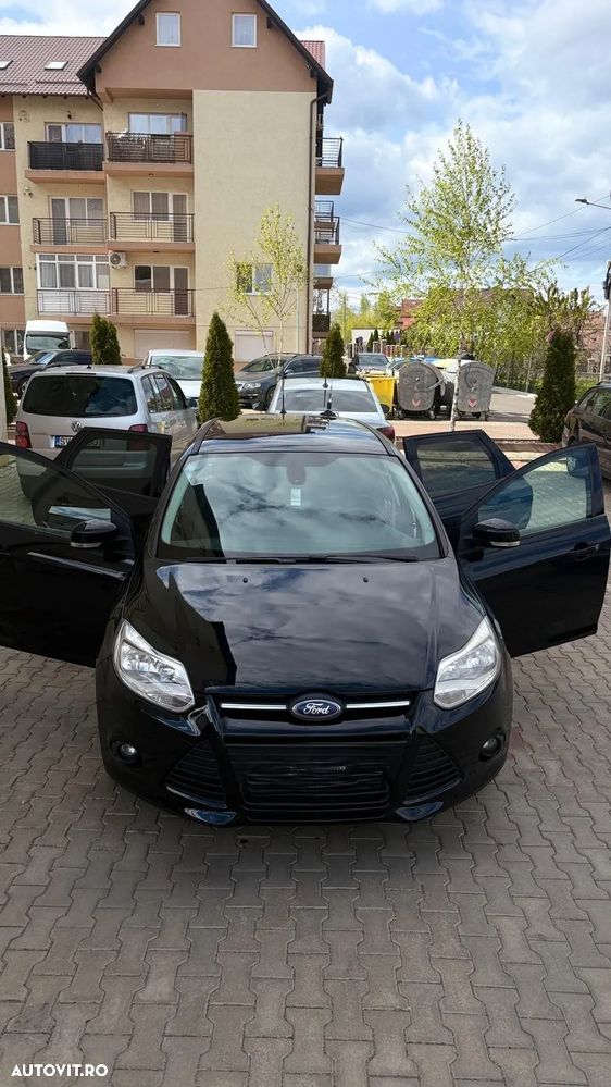 Ford Focus - 12
