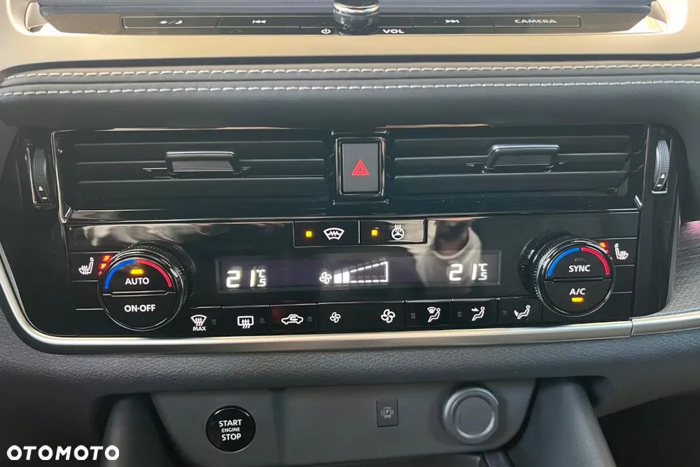 Nissan Qashqai 1.3 DIG-T MHEV Tekna+ Xtronic - 15