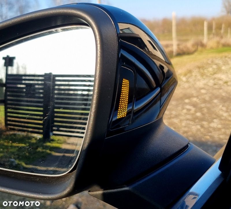 Skoda Superb 1.5 TSI L&K DSG - 22