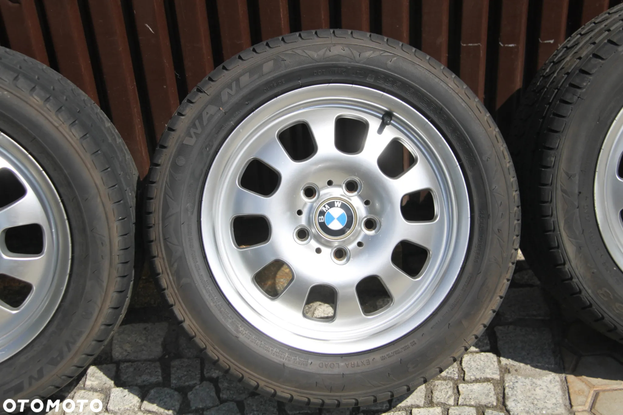 Koła Aluminiowe BMW 225/50 R16 7Jx16 H2 ET 47 5 x 120 Nowe Opony - 5