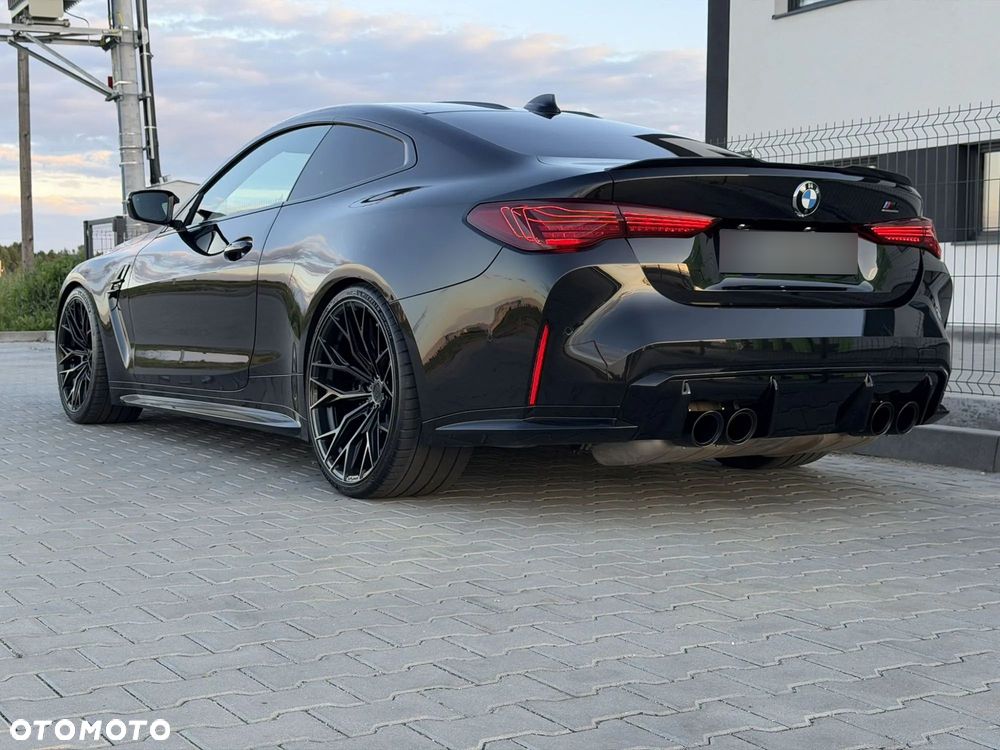 BMW M4 Competition - 6