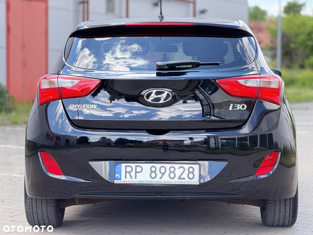 Hyundai i30 1.4 Classic - 12