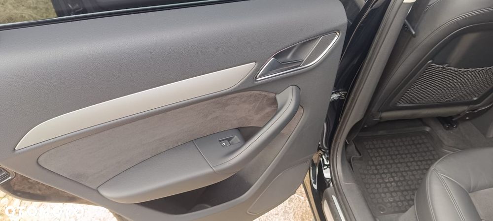 Audi Q3 2.0 TFSI Quattro - 15