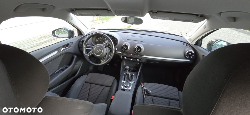 Audi A3 2.0 TDI (clean diesel) S tronic Attraction - 7