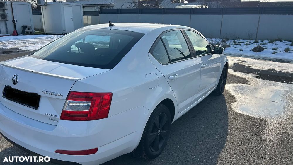Skoda Octavia 2.0 TDI 4X4 Style - 3