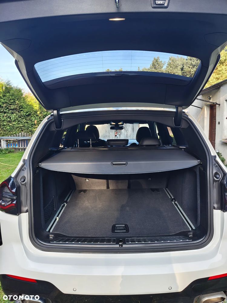 BMW X3 xDrive20i GPF sport - 11