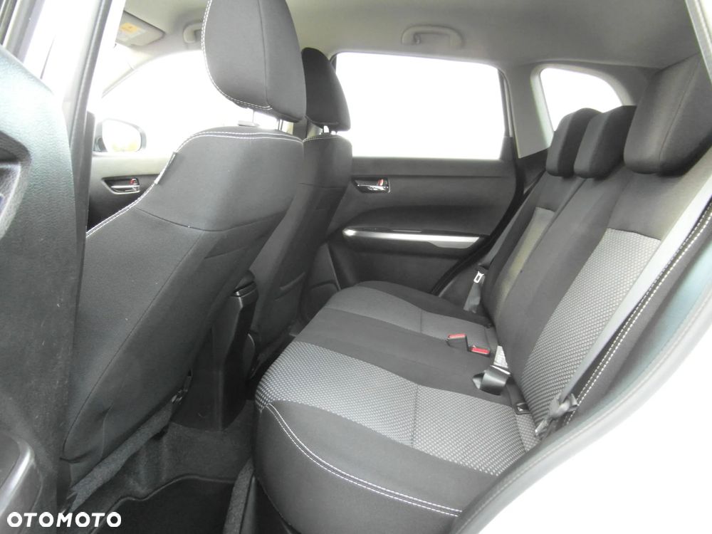 Suzuki Vitara 1.4 Boosterjet Hybrid Allgrip Comfort+ - 30