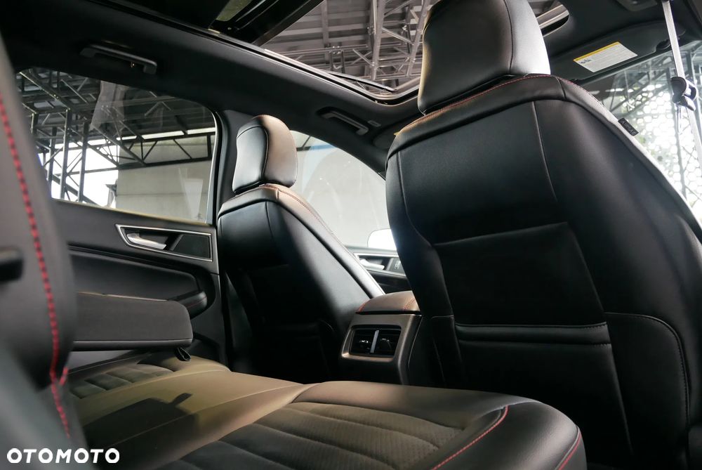 Ford Edge 2.0 EcoBlue Bi-Turbo 4x4 ST-LINE - 26