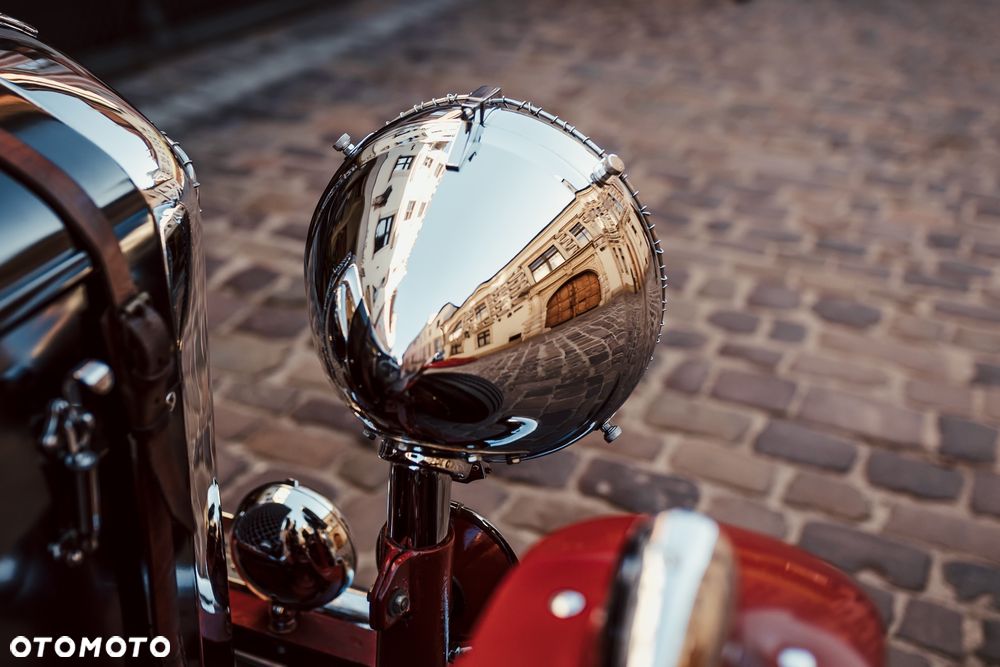 Bentley Inny - 4