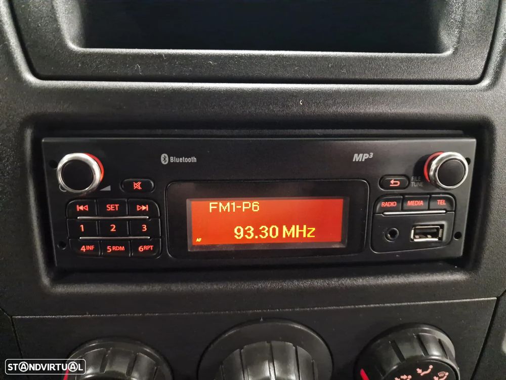 Renault 2.3 DCI L3 IVA 7 LUGARES - 44