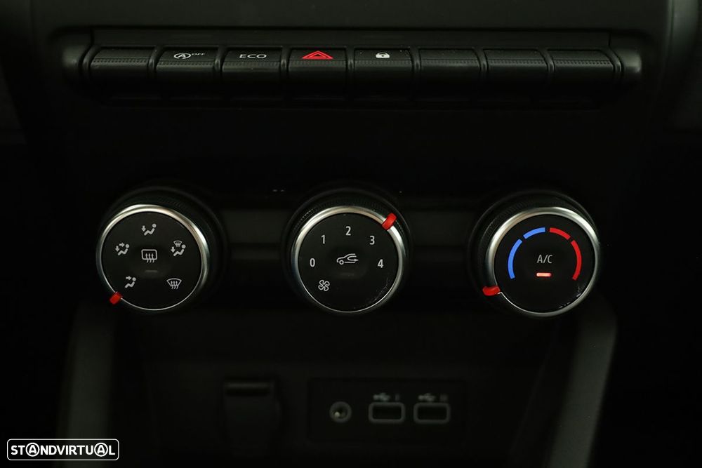 Renault Clio 1.0 TCe Evolution - 11