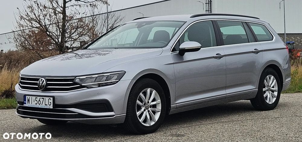 Volkswagen Passat Variant 1.5 TSI EVO Business DSG - 4
