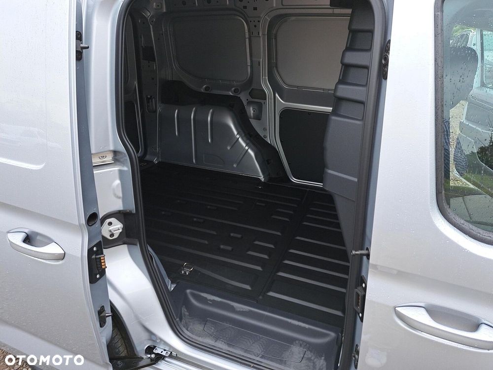 Volkswagen Caddy Cargo, 2,0 TDI EU6 SCR, 122KM, DSG7-bieg.; r.o: 2755 mm - 16