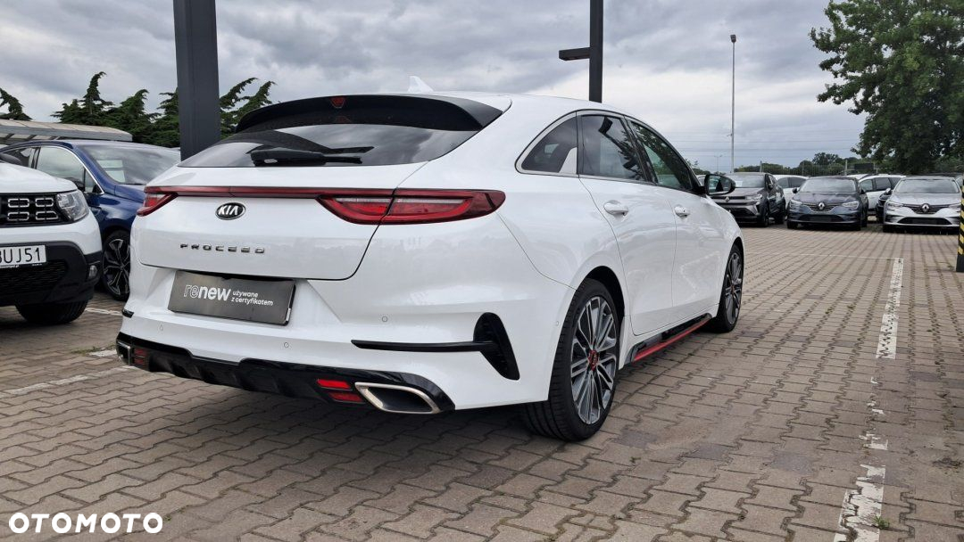 Kia ProCeed - 5