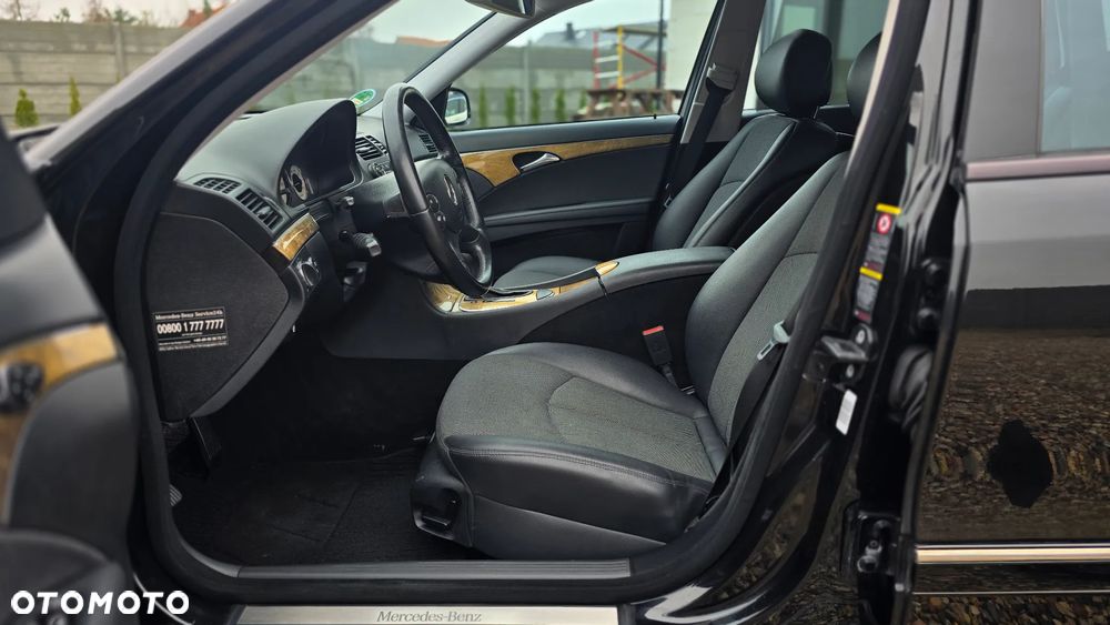 Mercedes-Benz Klasa E - 21