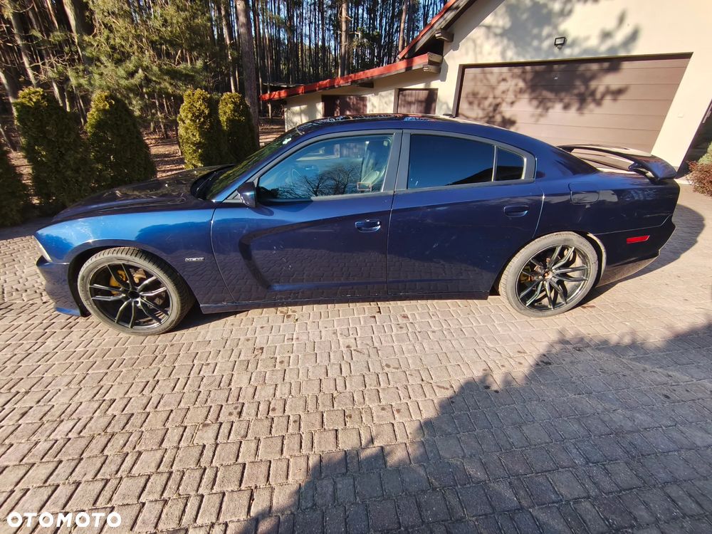 Dodge Charger - 2
