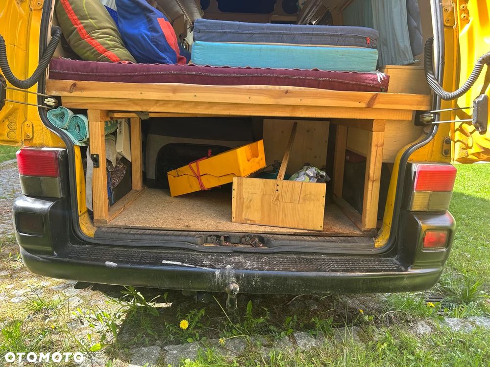 Volkswagen Transporter - 8
