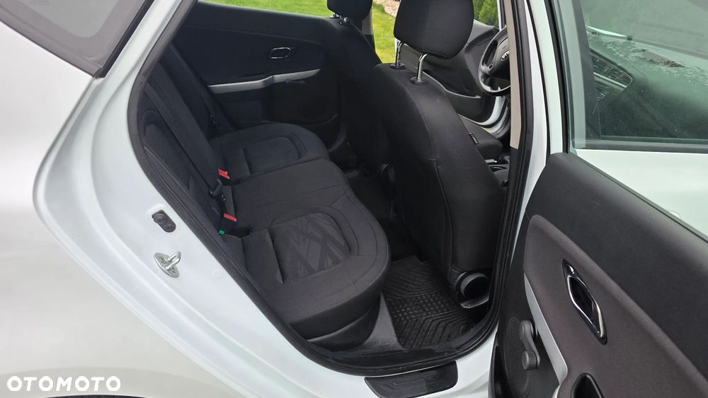 Kia Ceed 1.4 CRDi M - 21