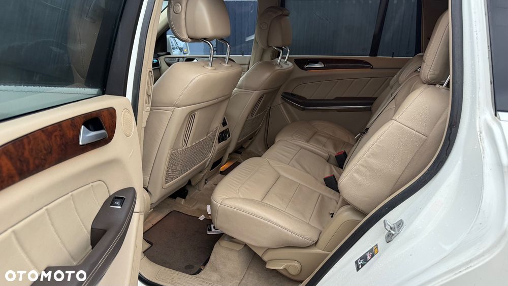 Mercedes-Benz GL 500 4-Matic - 10