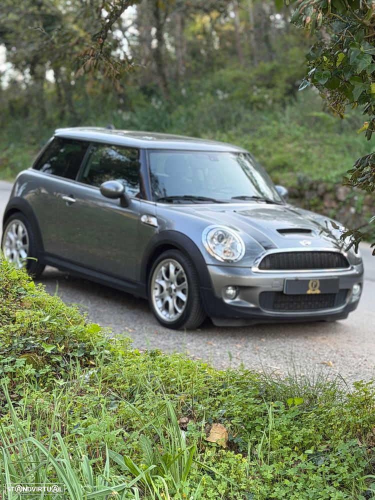 MINI 3 Portas Cooper S - 2