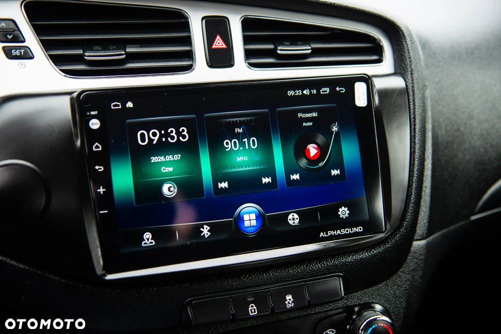 Kia Ceed 1.4 CVVT Vision - 23