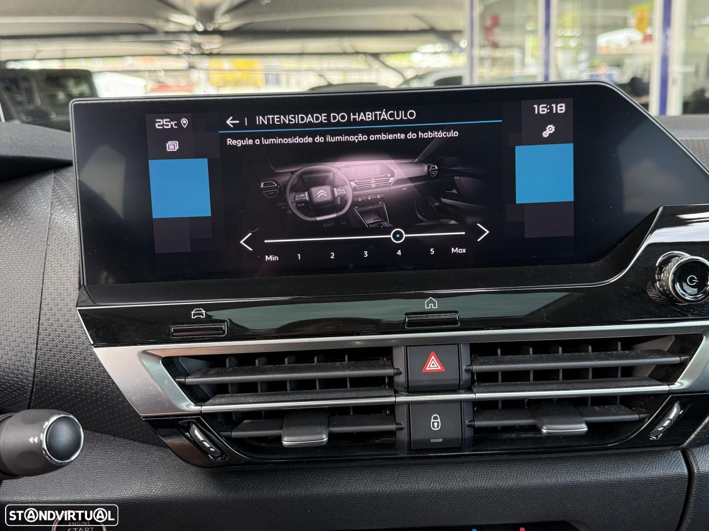 Citroën C4 1.2 PureTech Shine - 32