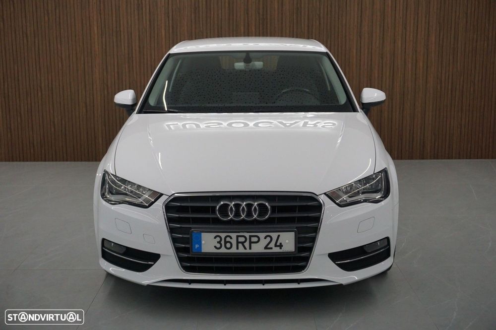 Audi A3 1.6 TDI Advance Ultra - 25