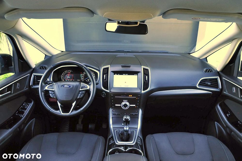 Ford S-Max - 7