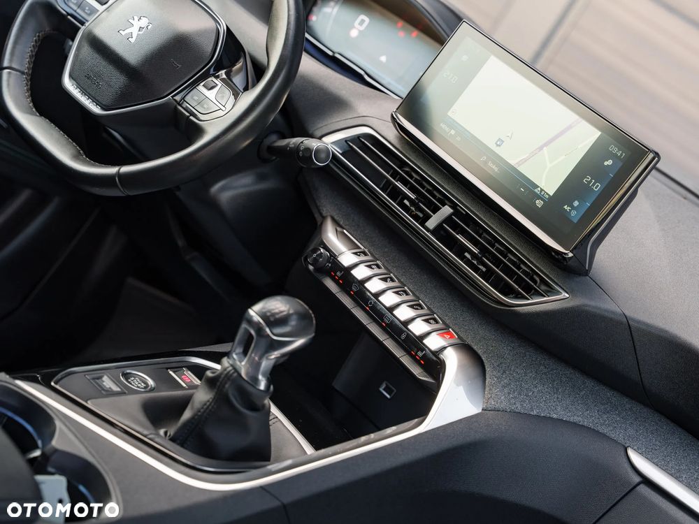 Peugeot 3008 BlueHDi 130 Stop & Start Allure - 23