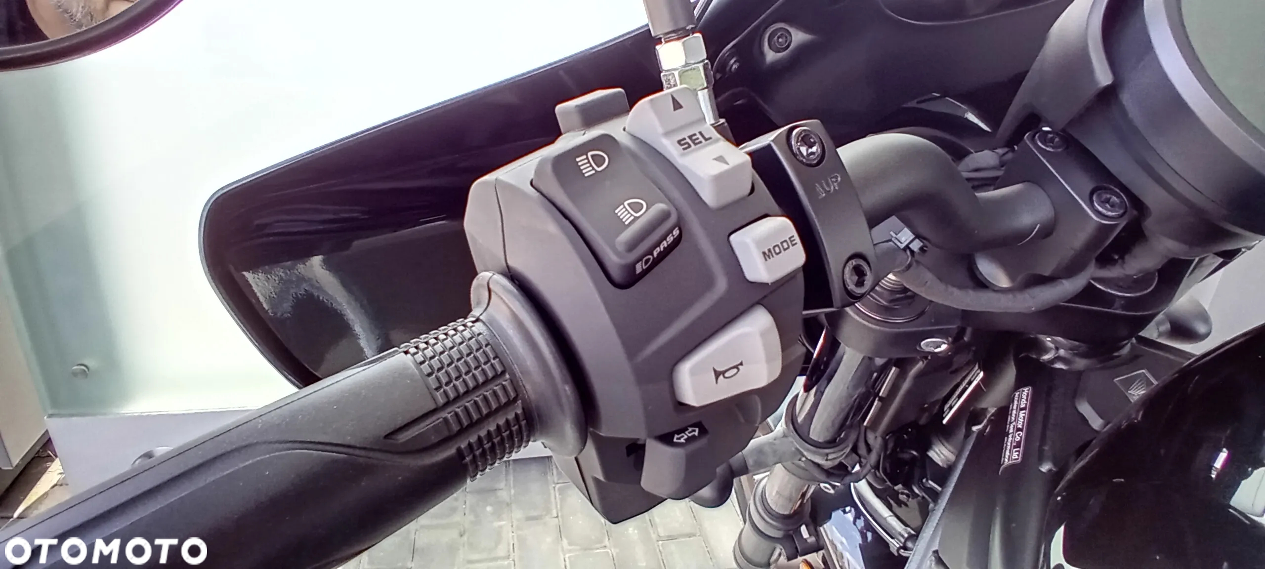 Honda CMX - 9