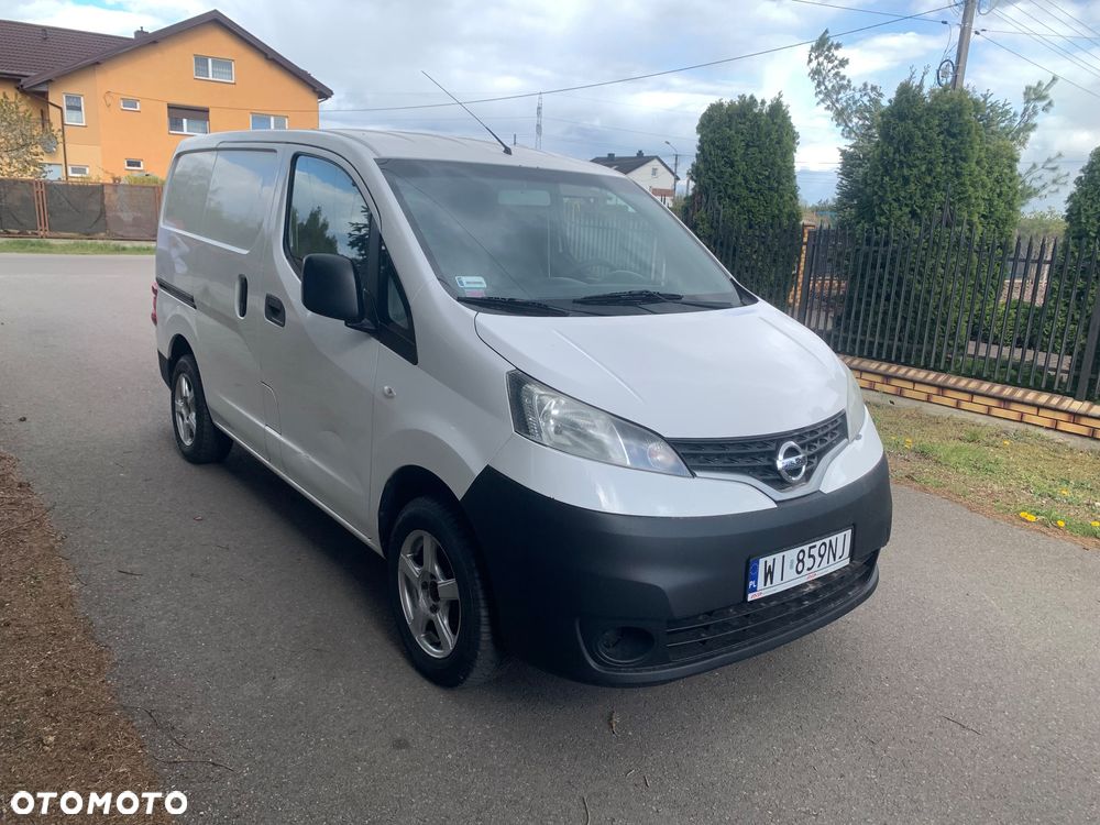 Nissan NV200 - 4