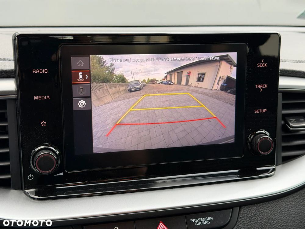 Kia Ceed 1.5 T-GDI M - 27
