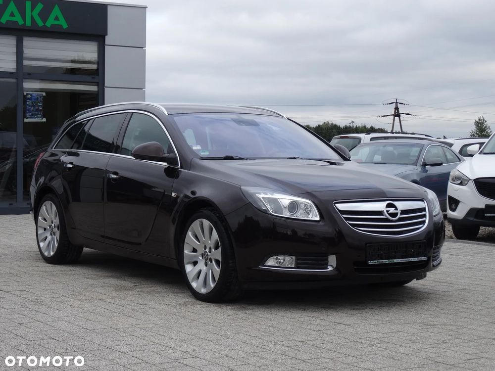 Opel Insignia 2.0 CDTI Sports Tourer - 1