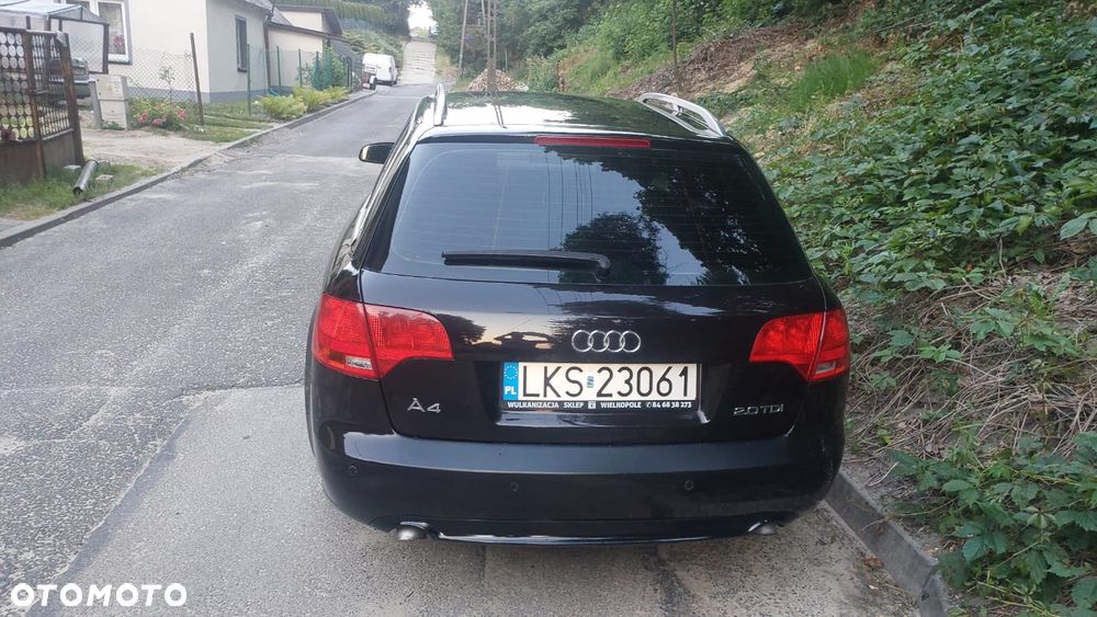 Audi A4 Avant - 4