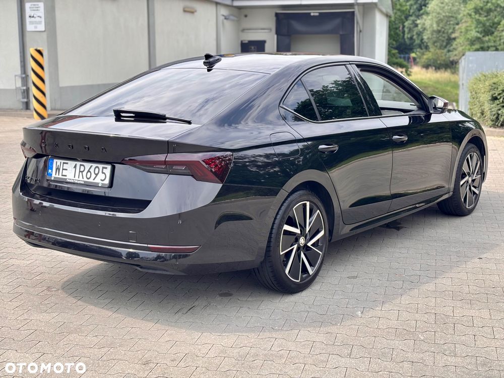 Skoda Octavia 1.5 TSI ACT Sportline - 9