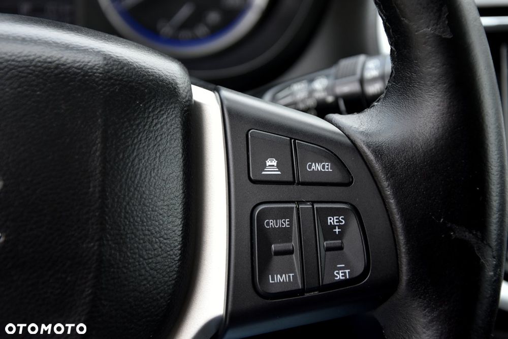 Suzuki SX4 S-Cross 1.6 DDiS 4x4 limited+ - 39