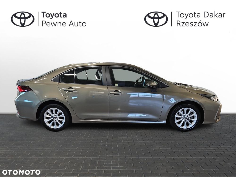 Toyota Corolla 1.8 Hybrid Comfort - 6