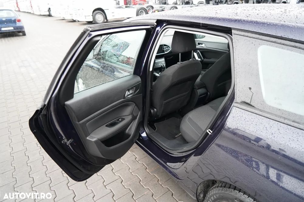 Peugeot 308 1.5 BlueHDi FAP STT EAT8 Active - 34