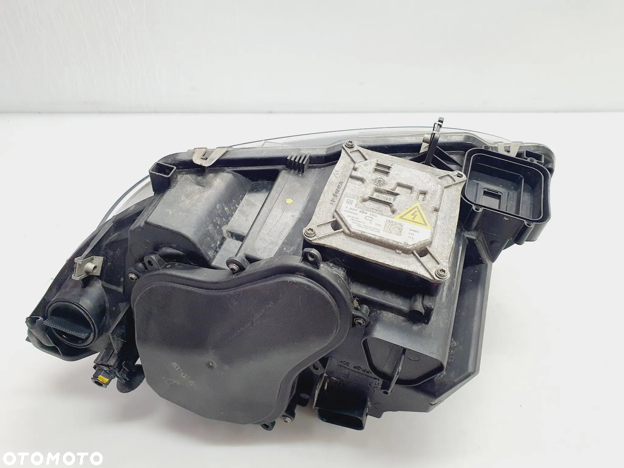 LAMPA XENON SKRĘTNY PRAWA BMW E92 KOMPLETNA - 6