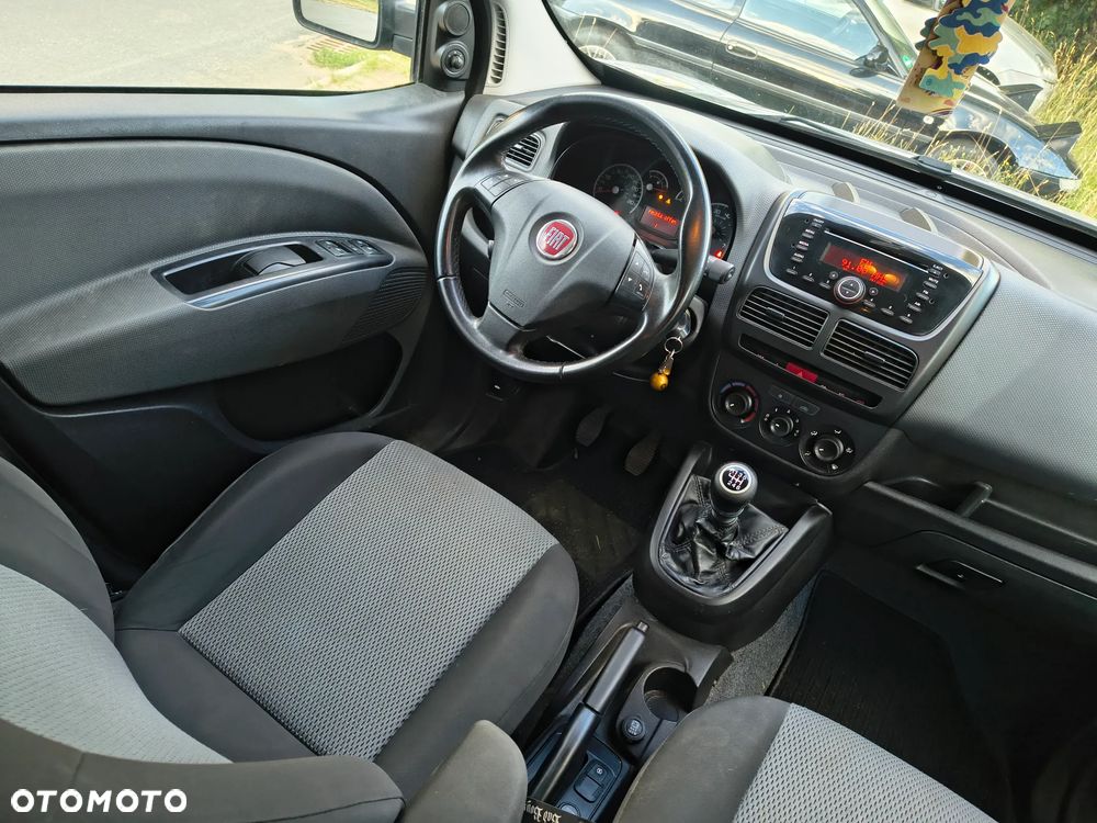 Fiat Doblo 2.0 Multijet 16V Emotion - 6