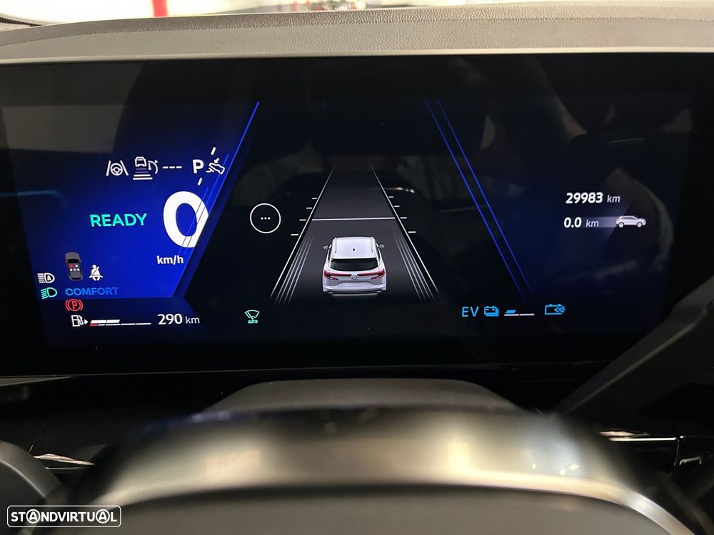 Renault Austral 1.2 E-Tech Techno Espirit - 27