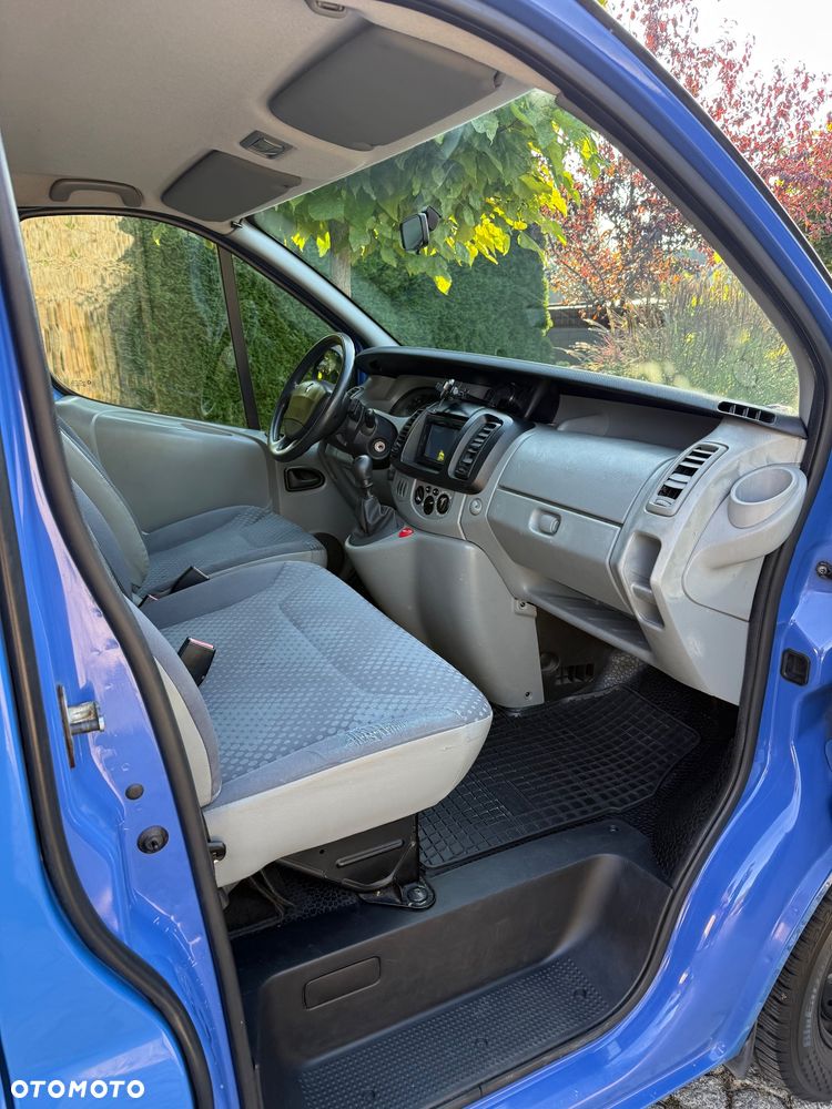 Renault Trafic - 26