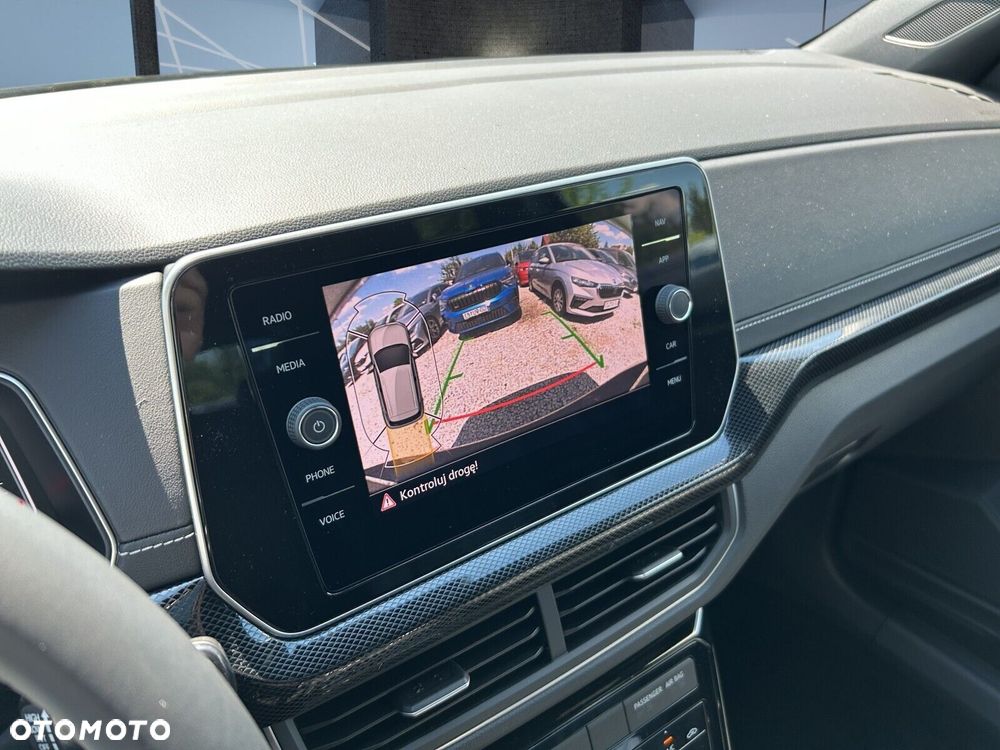 Volkswagen T-Cross - 22